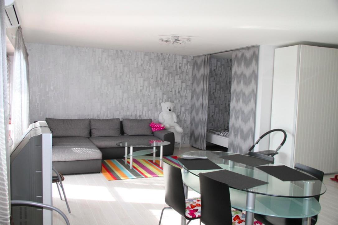 Simon Vendeghaz Balatongyoeroek Apartment Luaran gambar