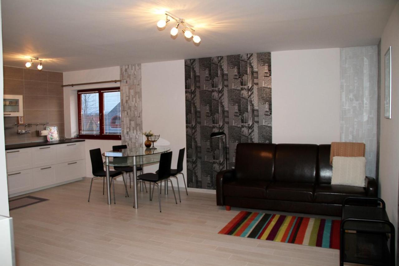 Simon Vendeghaz Balatongyoeroek Apartment Luaran gambar