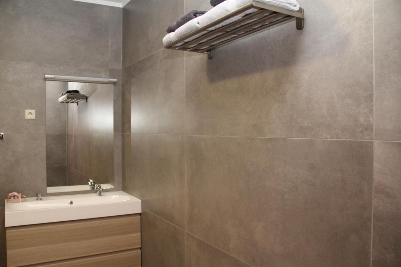 Simon Vendeghaz Balatongyoeroek Apartment Luaran gambar