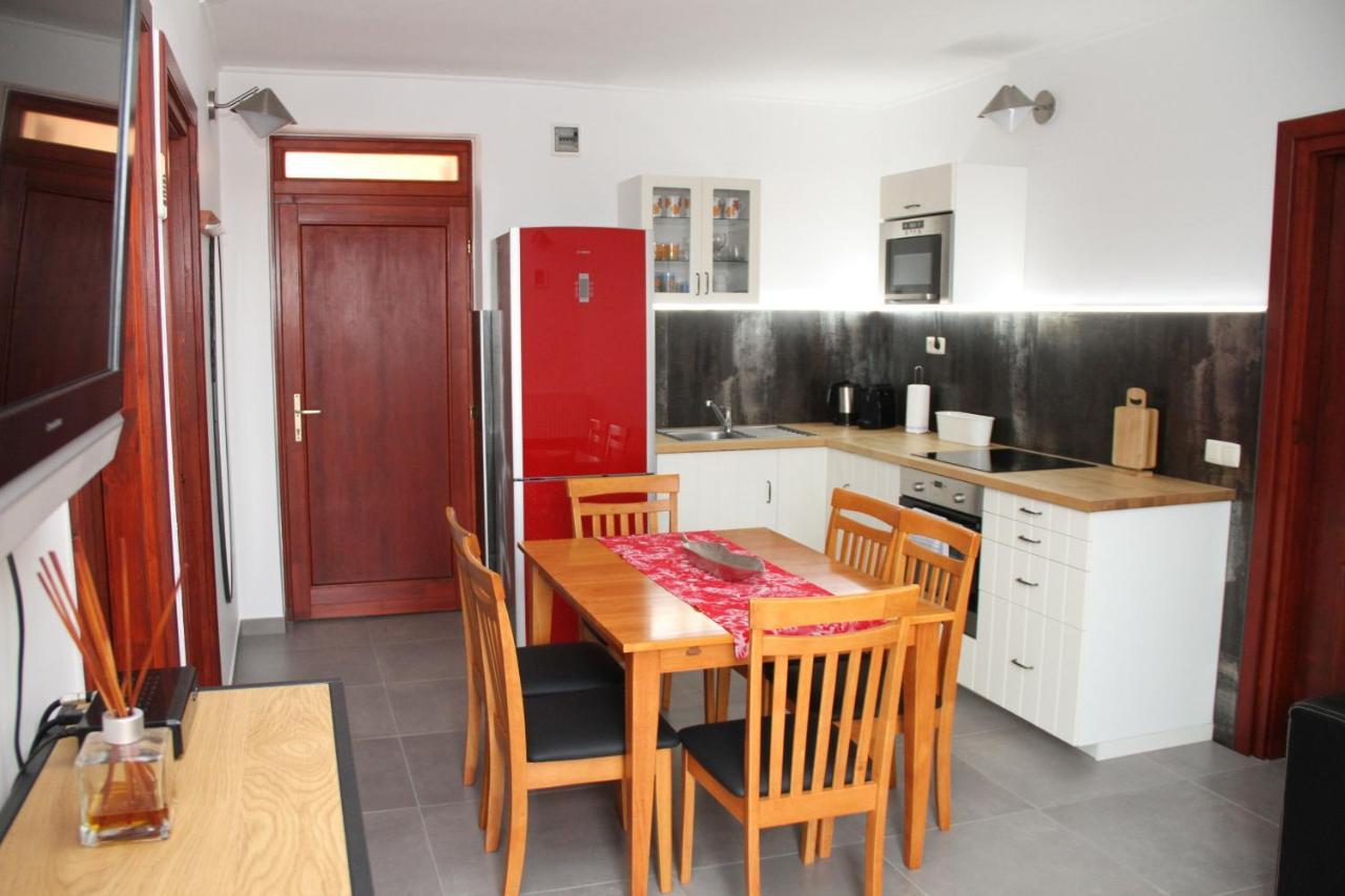 Simon Vendeghaz Balatongyoeroek Apartment Luaran gambar